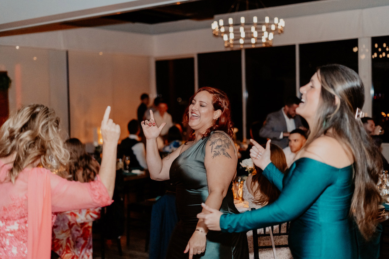 holiday dining restaurant pompano beach