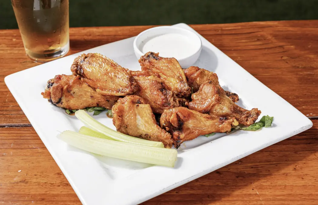 BUFFALO CHICKEN WINGS